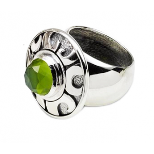 Sterling Silver Ring with Green Perdiot Stone Rafael Jewelry Bagues Juives