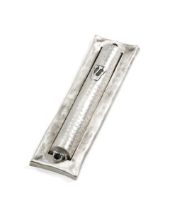 Silver Mezuzah with Hammered Pattern, Hebrew Letter Shin and Dotted Lines Artistes & Marques