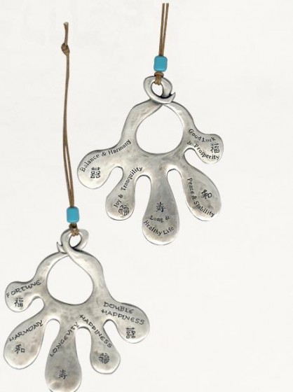 Silver Hamsa with Inscribed English and Chinese Blessings